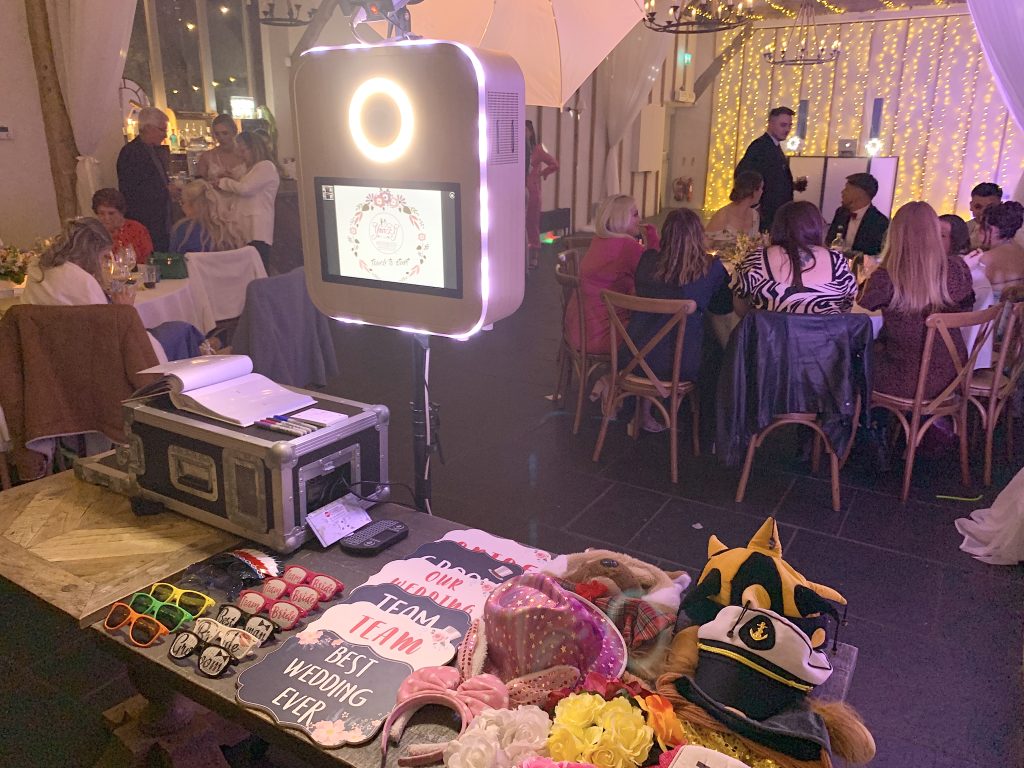 kimbridge-wedding-photobooth