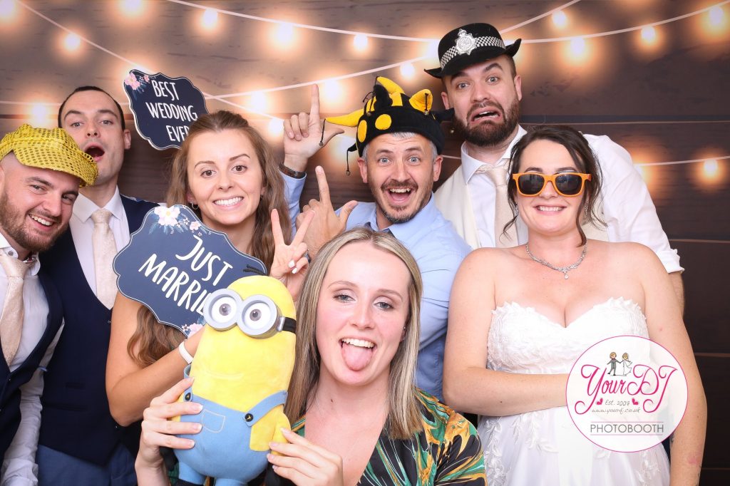careys-manor-photobooth