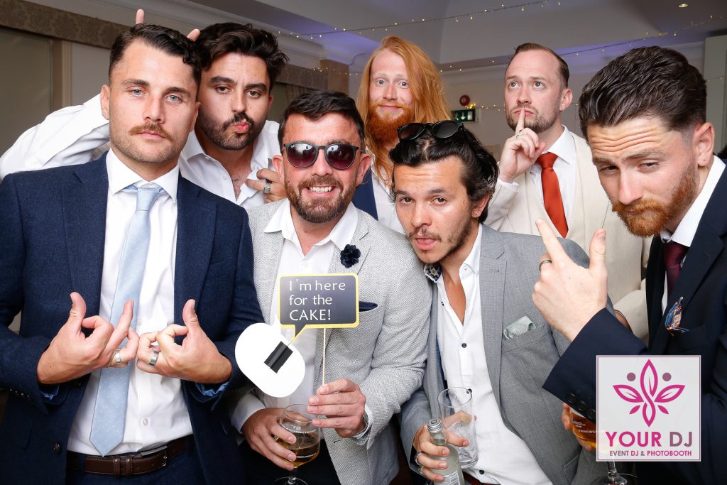 WEDDING PHOTOBOOTH CAREYS MANOR DJ