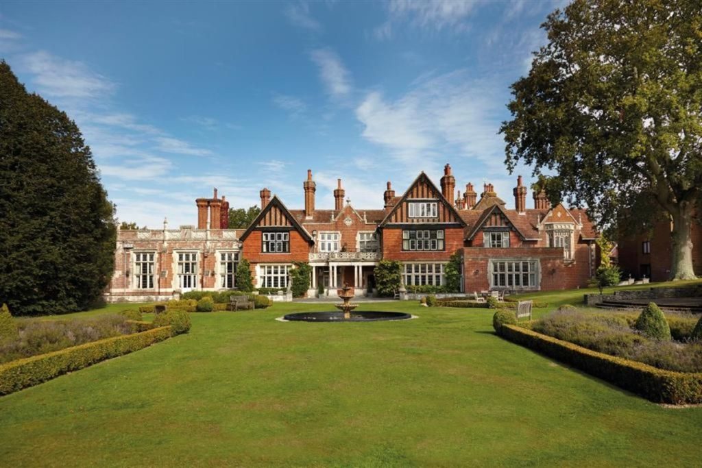 nici-hotel-lymington-wedding-dj-5